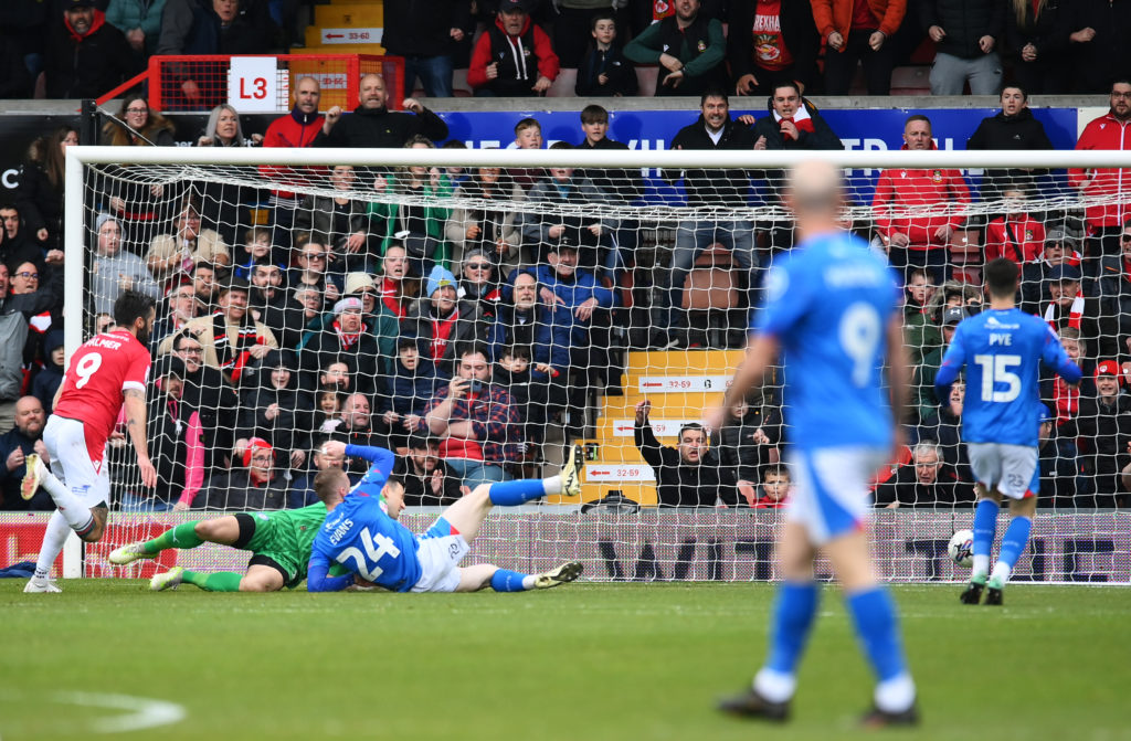 Wrexham v Stockport County - Sky Bet League Two