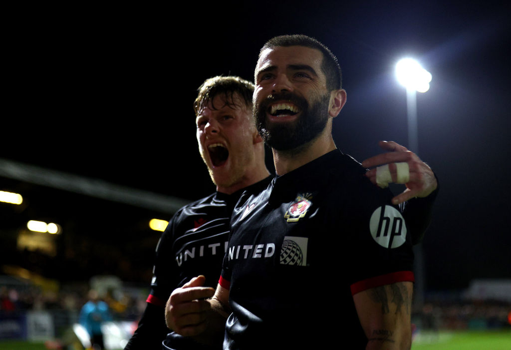 Sutton United v Wrexham - Sky Bet League Two