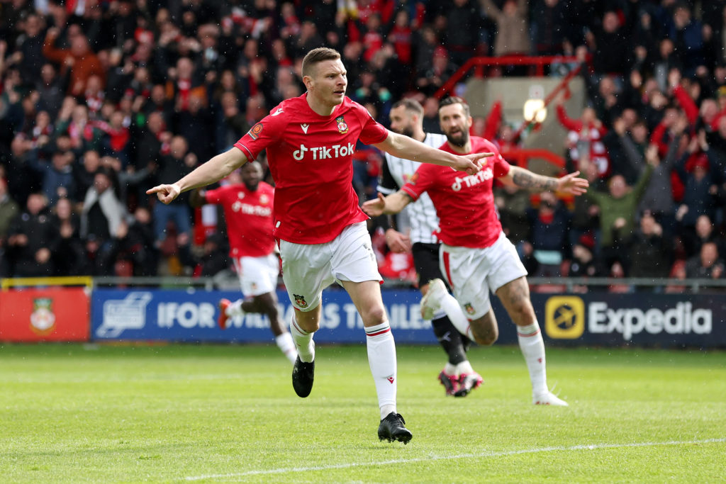 Wrexham v Notts County - Vanarama National League