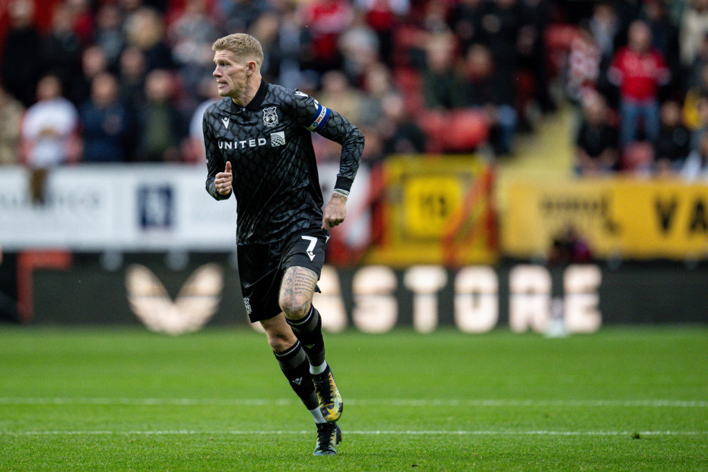 Charlton Athletic FC v Wrexham AFC - Sky Bet League One