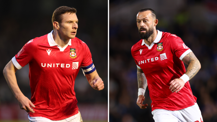 Split of Paul Mullin (L) and Steven Fletcher (R)