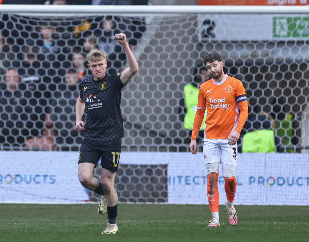 Blackpool FC v Mansfield Town FC - Sky Bet League One