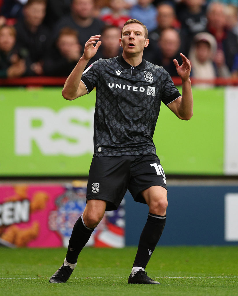Charlton Athletic FC v Wrexham AFC - Sky Bet League One