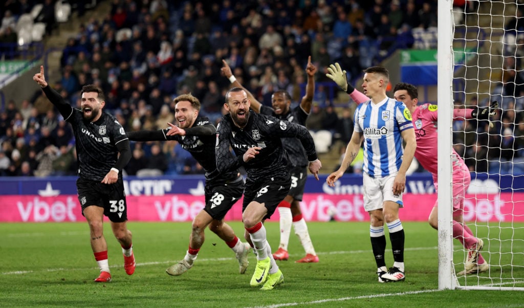Huddersfield Town AFC v Wrexham AFC - Sky Bet League One