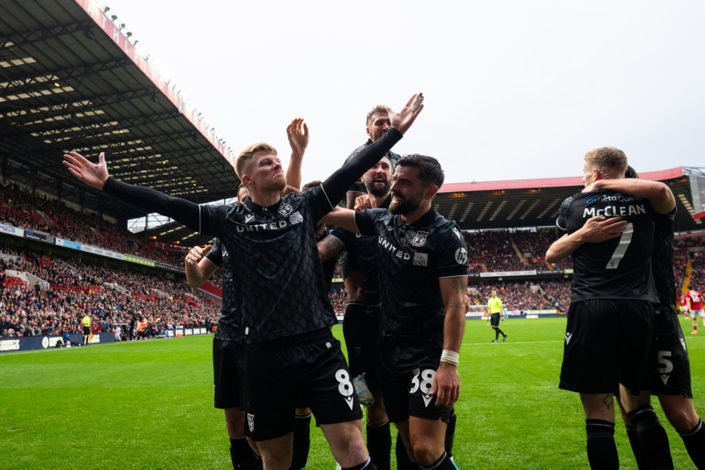 Charlton Athletic FC v Wrexham AFC - Sky Bet League One