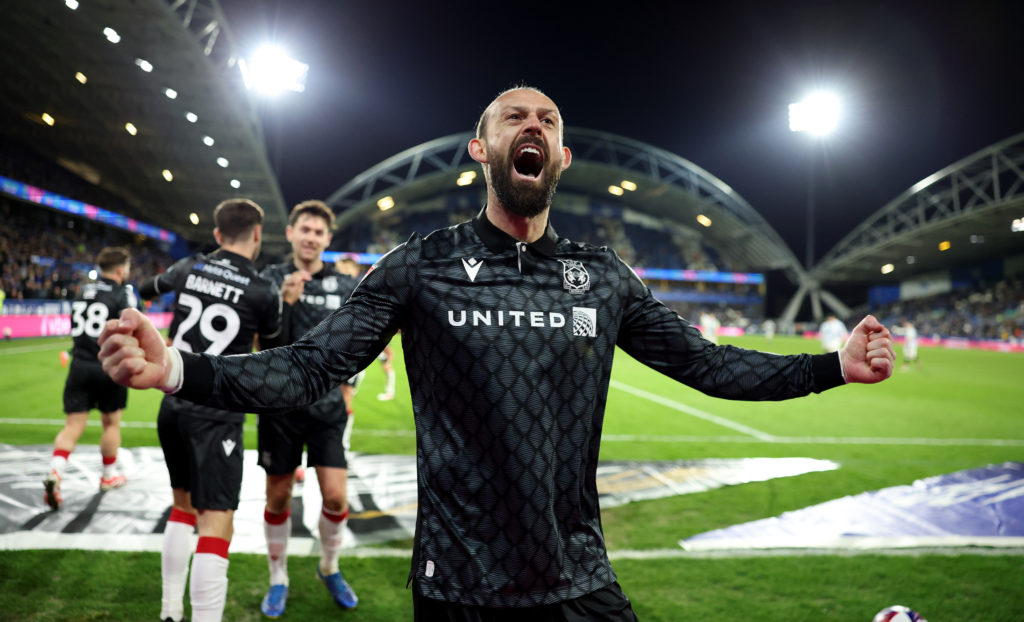 Huddersfield Town AFC v Wrexham AFC - Sky Bet League One