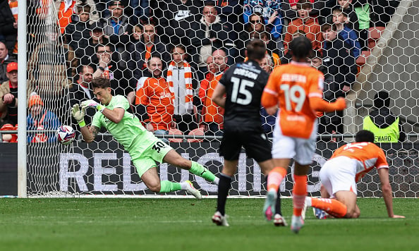 Blackpool FC v Wrexham AFC - Sky Bet League One