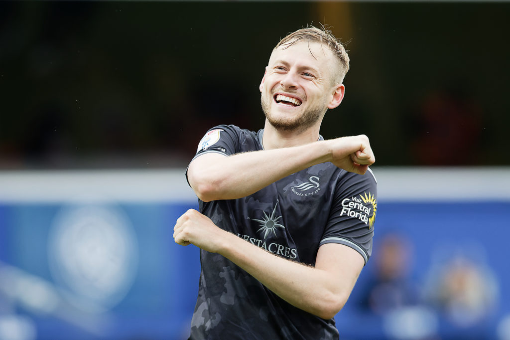 Queens Park Rangers FC v Swansea City AFC - Sky Bet Championship