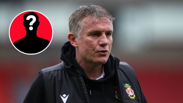 Image of Wrexham Manager Phil Parkinson is watching the Sky Bet League 2 match between Doncaster Rovers and Wrexham, Inset of a mystery player