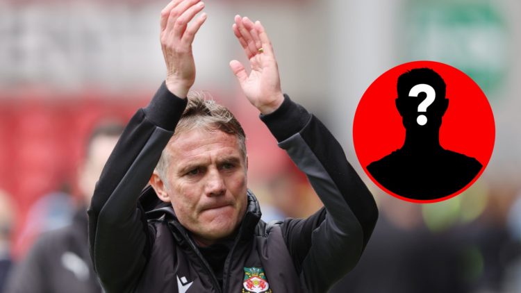 Phil Parkinson during Wrexham v Stockport County - Vanarama National League