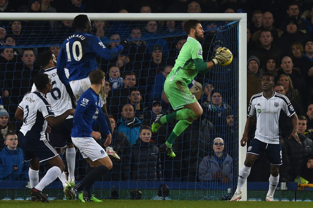 Ben Foster collecting a corner kick for West Brom against Everton