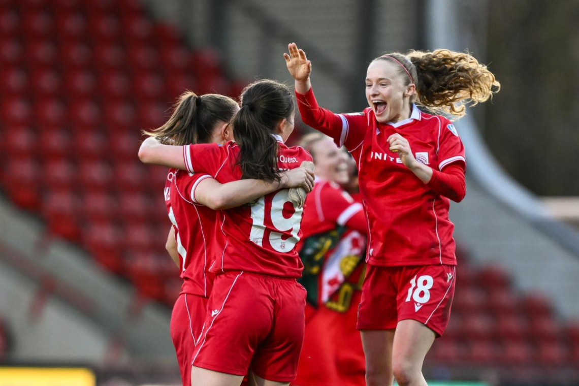 Wrexham Women crowned champions. (Image: Craig Thomas/FAW